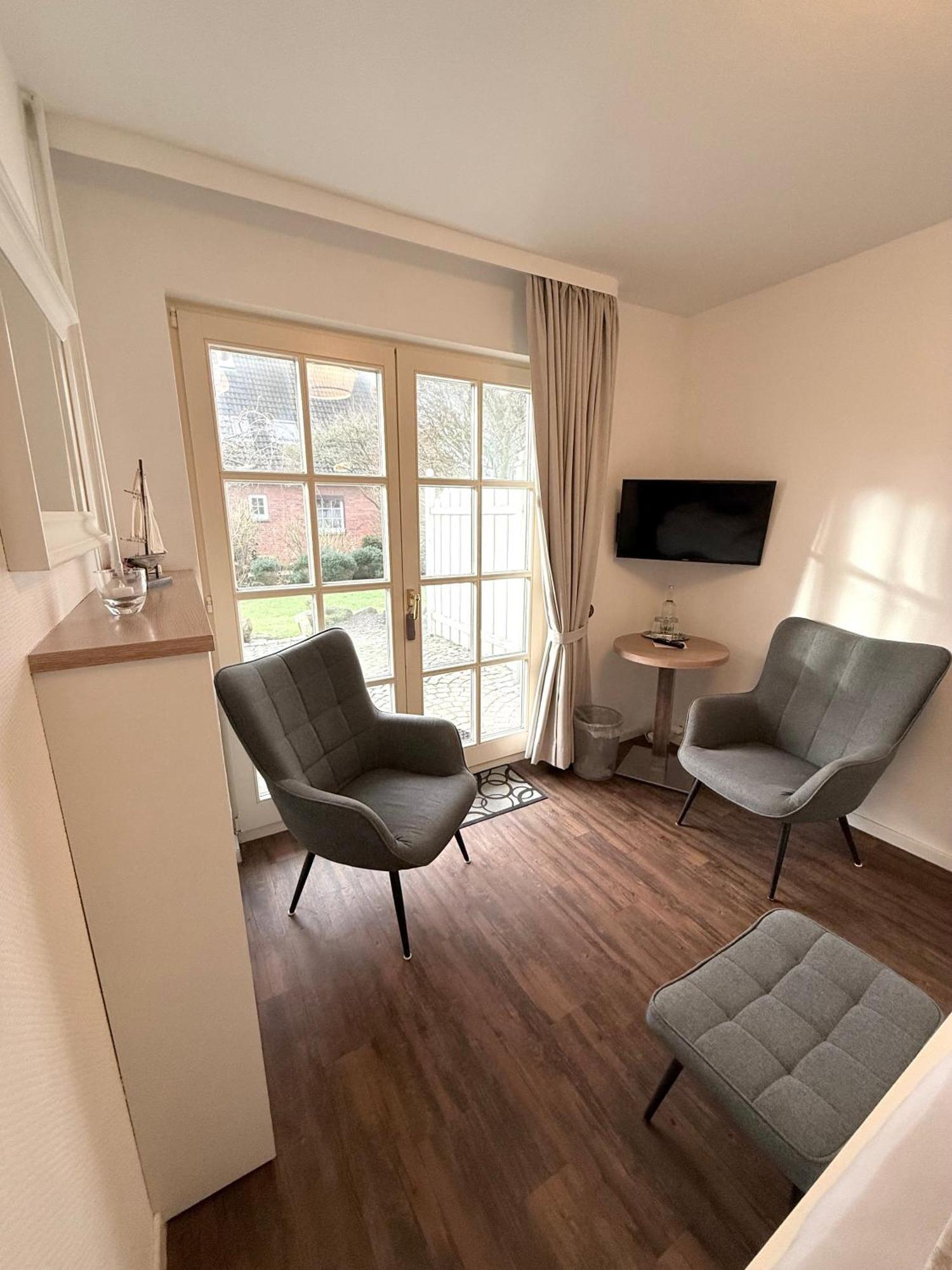Hotel Garni Seeluft Buesum エクステリア 写真