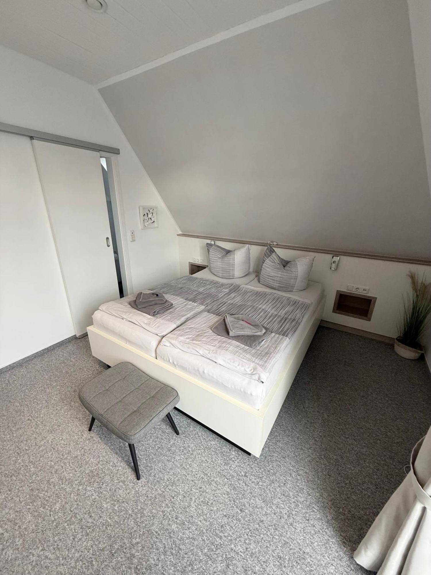 Hotel Garni Seeluft Buesum エクステリア 写真